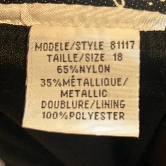 Vintage Vanity Fair Black and Gold Metallic Lace Midi Skirt size 18 - Picture 6 of 6